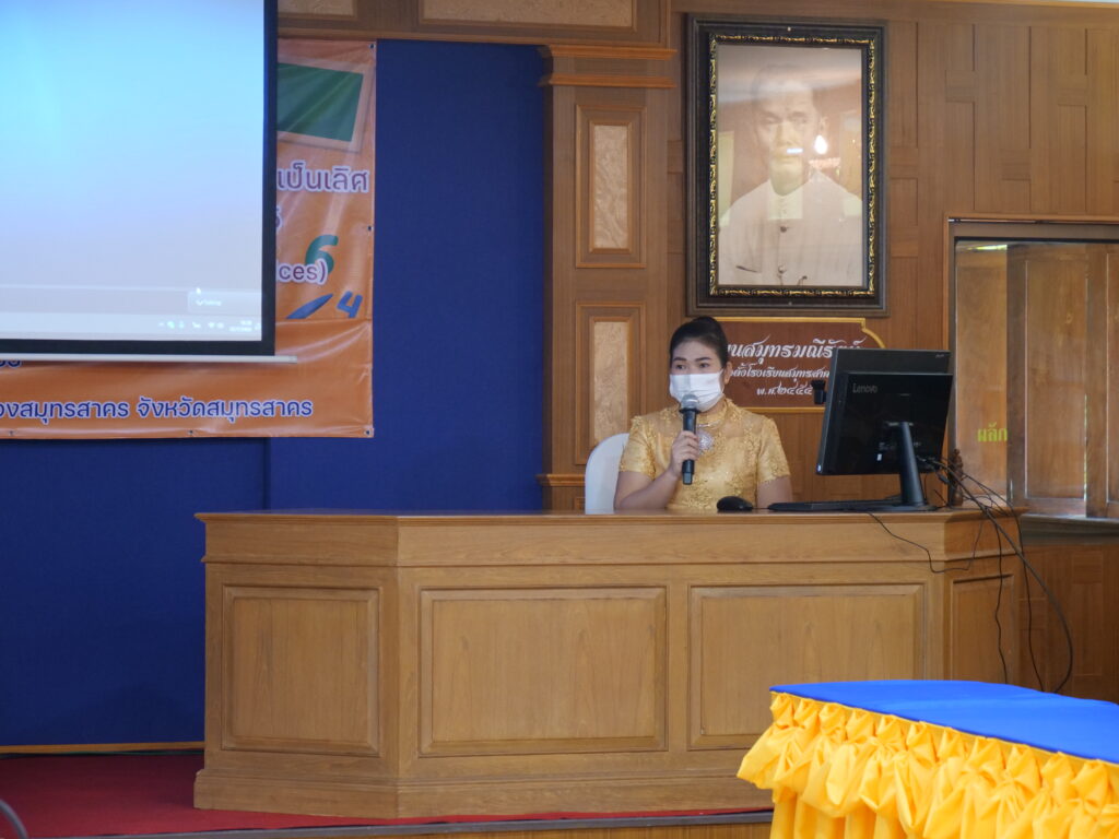 http://p1032433